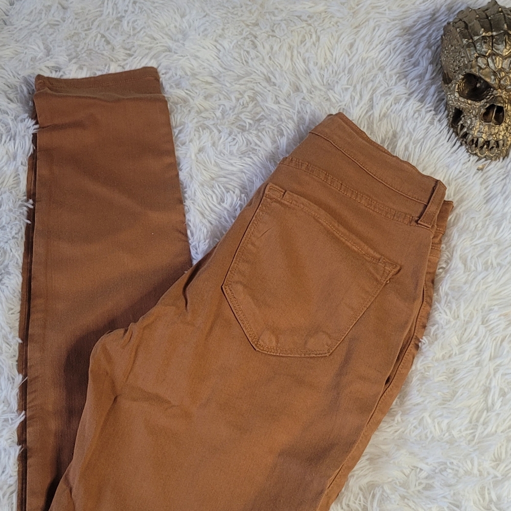 Fashion Nova jeans